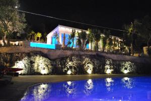Bazén v ubytovaní Viestemare Resort & SPA alebo v jeho blízkosti