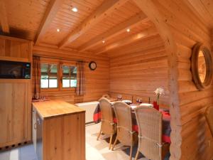 Fotografie z fotogalerie ubytování Chalet in Stavelot near Forest Retreat v destinaci Hockai + 30 fotografií