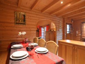 Foto sihtkohas Hockai asuva majutusasutuse Chalet in Stavelot near Forest Retreat galeriist
