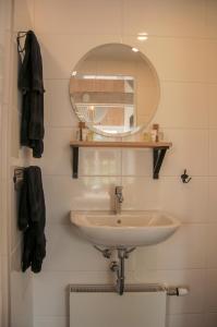 Kupatilo u objektu Bed & Breakfast Bed in Brabant Veghel