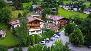 Budova, kde se aparthotel nachází