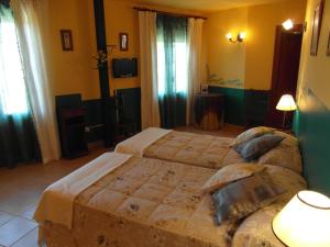 Posteľ alebo postele v izbe v ubytovaní La Casa del Filandón- HOTEL RURAL