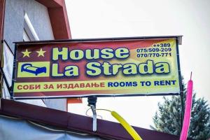 Certifikát, hodnocení, plakát nebo jiný dokument vystavený v ubytování House La Strada