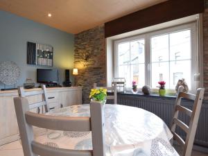 Gallery image of Furnished Holiday Home in Tillet with Private Terrace in Gérimont