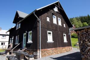 Gallery image of Ferienhaus Anno Dazumal, wie zu Oma`s Zeiten in Klingenthal