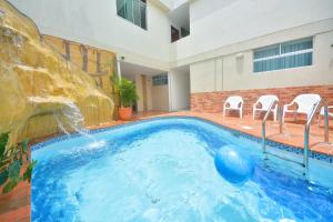 Swimmingpoolen hos eller tæt på Hotel Getsemaní BGA