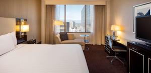 TV a/nebo společenská místnost v ubytování Hyatt Regency New Orleans