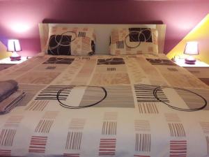 Postel nebo postele na pokoji v ubytování House Mihaela&nina