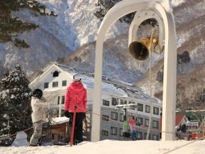 Hakuba Tsugaike Sunrise Tanne v zimě