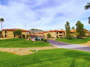 Gallery image of Private Corner of Resort -- ½ mile Walk to Nature Trails at N. Mtn. Preserve! in Phoenix