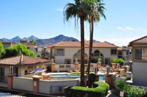 Gallery image of Private Resort Community w/3 Pool-Spa Complexes, ALL HEATED & OPEN 24/7/365! in Phoenix