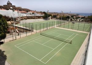 Tenis a/nebo squash v ubytování Casa Bonita nebo okolí