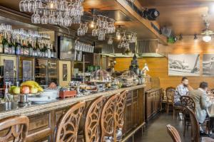 Bebidas em Imperial Hotel & Restaurant