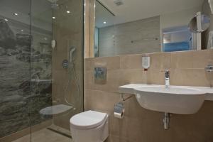 Koupelna v ubytování Hotel Aleksandar