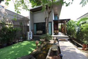 Gallery image of The White Elephant Home in Chiang Mai