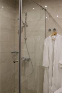 Ванна кімната в Hotel Zara