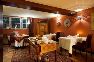 Posezení v ubytování Auberge Saint Laurent