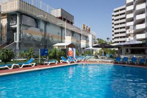 Bazén v ubytování Magalluf Playa Apartments - Adults Only nebo v jeho okolí + 37 fotografií