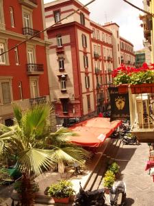 Foto dalla galleria di B&B Delle Palme a Napoli