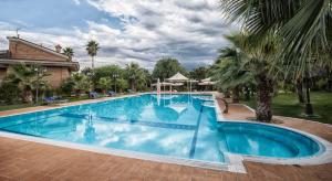 Swimmingpoolen hos eller tæt på Grand Hotel Vigna Nocelli