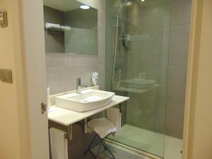 Koupelna v ubytování Hotel Ortuella