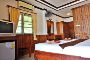 Televisyen dan/atau pusat hiburan di Blue Diamond Resort