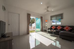 Gallery image of Star 2 BR Private Pool Villa - Chalong in Chalong 