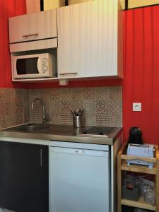 Dapur atau dapur kecil di Villa les Lys