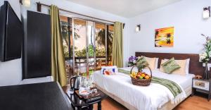 TV a/nebo společenská místnost v ubytování Salt Beach Hotel