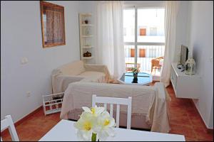 Fotografia z galérie ubytovania Apartamento Conil con terraza v destinácii Conil de la Frontera
