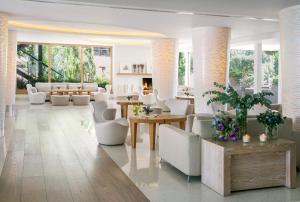 Гостиная зона в Alasia Boutique Hotel