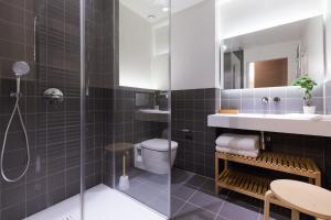 Koupelna v ubytování Studio luxe hyper centre piscine
