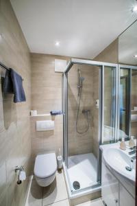 Stadthotel Kramer的一间浴室