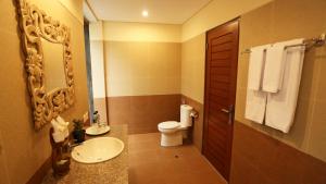 Ein Badezimmer in der Unterkunft Darra Ria Villa Ubud