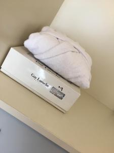 A bed or beds in a room at Kazaviti SKG