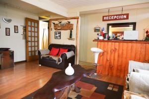 Ruang duduk di Hostal Los Guindos