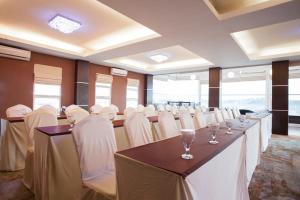 JLE'S酒店商务区和/或会议室