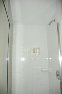 Salle de bains dans l'établissement Windsor Guest House