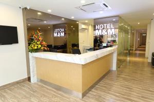 Vstupní hala nebo recepce v ubytování M&M Hotel
