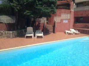 Πισίνα στο ή κοντά στο Villa Miramar +11 φωτογραφίες