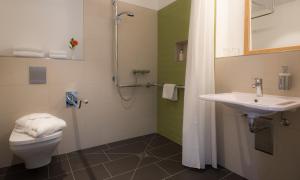 Koupelna v ubytování Hotel Christophorus