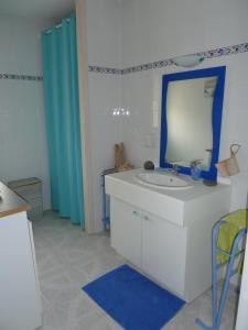 Vonios kambarys apgyvendinimo įstaigoje Guzzo