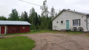 Photo de la galerie de l'établissement Mäkelän Lomatuvat Cottages, à Korkeakoski