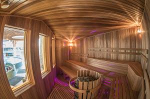 Posedenie v ubytovaní MenDan Magic Spa & Wellness Hotel