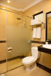 Ванная комната в Thuy Anh Hotel
