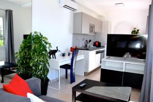 Gallery image of Villa 3 elephants in Nice