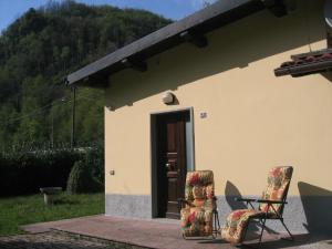Gallery image of Villa with River Access in Cocciglia