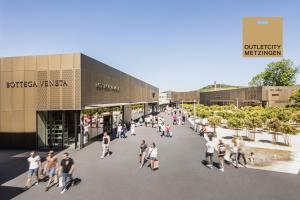 Imagen de la galería de Centro Hotel U-NO1, Trademark Collection by Wyndham, en Großbettlingen