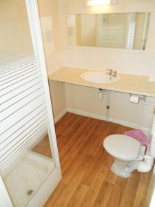 Koupelna v ubytování Medehamstede Hotel