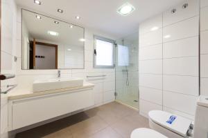 Kép Living Las Canteras Homes - BEACHFRONT PLAYA GRANDE szállásáról Las Palmas de Gran Canariában a galériában